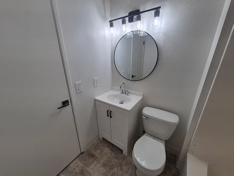 22236 Main St #D — Photo 5