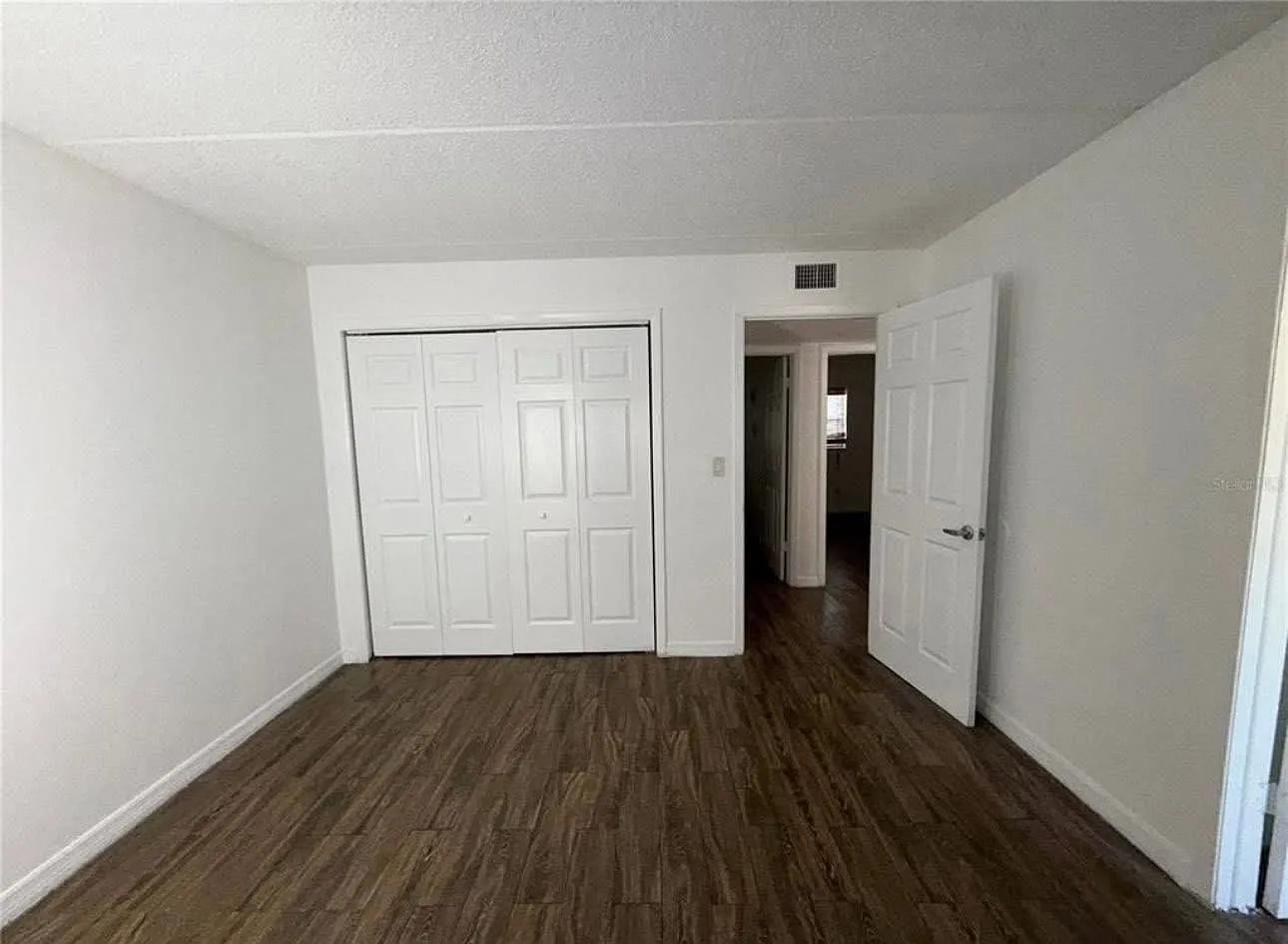 14421 Americana Cir — Photo 4