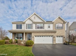 10598 Faiths Way, Huntley, IL 60142