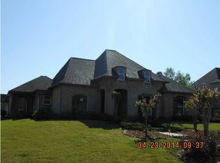 156 Bear Creek Cir, Canton, MS 39046