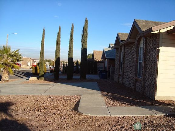 4th image of 11708 Charter Park Ave