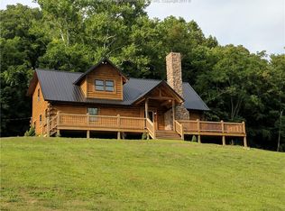 421 Terry Ln, Gallipolis Ferry, WV 25515