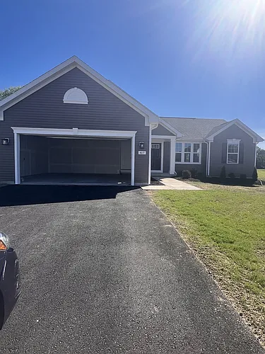 469 Alyssa Way Photo 1