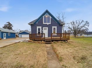 708 Commercial St, La Porte City, IA 50651