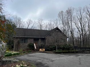 2706 Wilson Ave #17-18, Signal Mountain, TN 37377