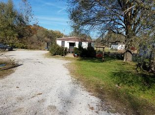5226 Main St, Clay City, KY 40312