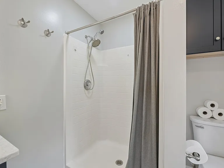713 Mimosa Cove Rd — Photo 16