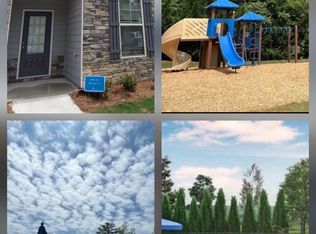 4320 Sunny Oak Ln, Norcross, GA 30071