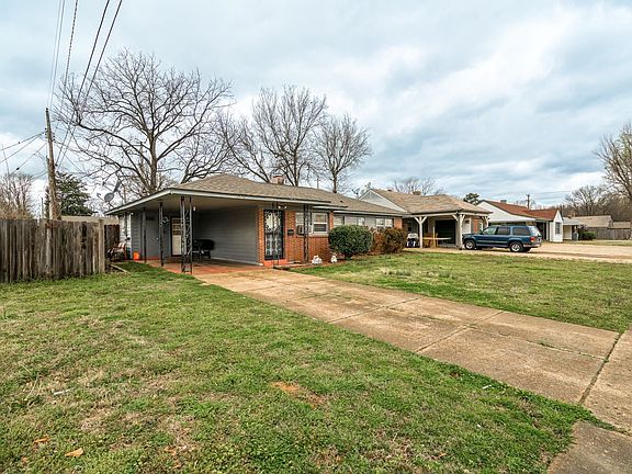 2nd image of 971 Giaroli Dr