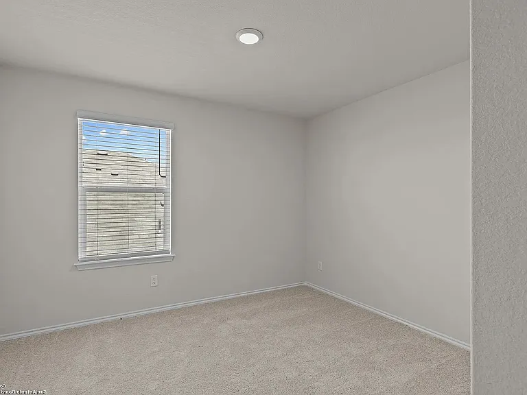 819 Bluegrass Point — Photo 7