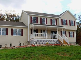 82 Eagle Dr, Dudley, MA 01571