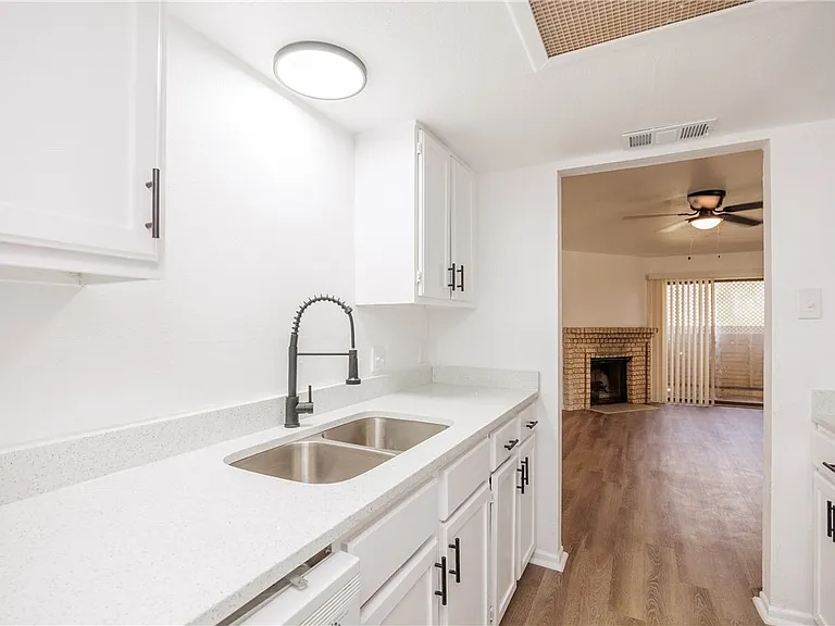 6114 Wilderock Dr #C — Photo 13