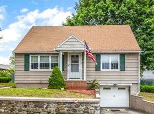 13 Weisner Pkwy, Methuen, MA 01844