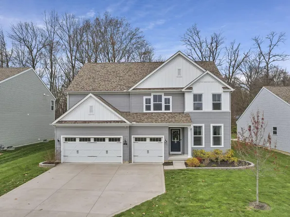 195 Mannaseh Dr W, Granville, OH 43023