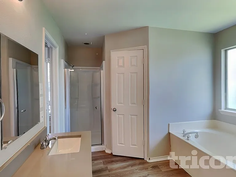 1110 Wayne Ave — Photo 10