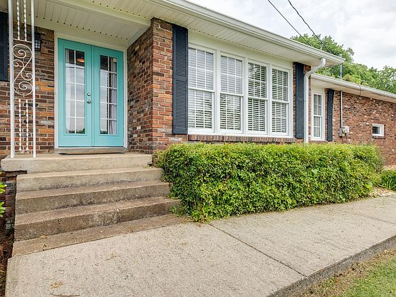 2nd image of 624 Vanoke Dr