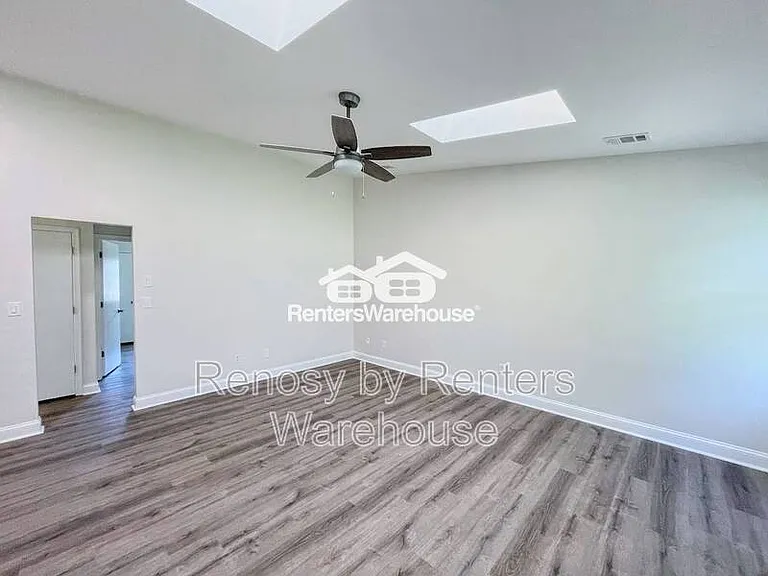 2549 Hunters Run Trl — Photo 5