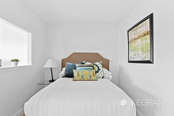 Sold by (Legacy) Elegran | media 3