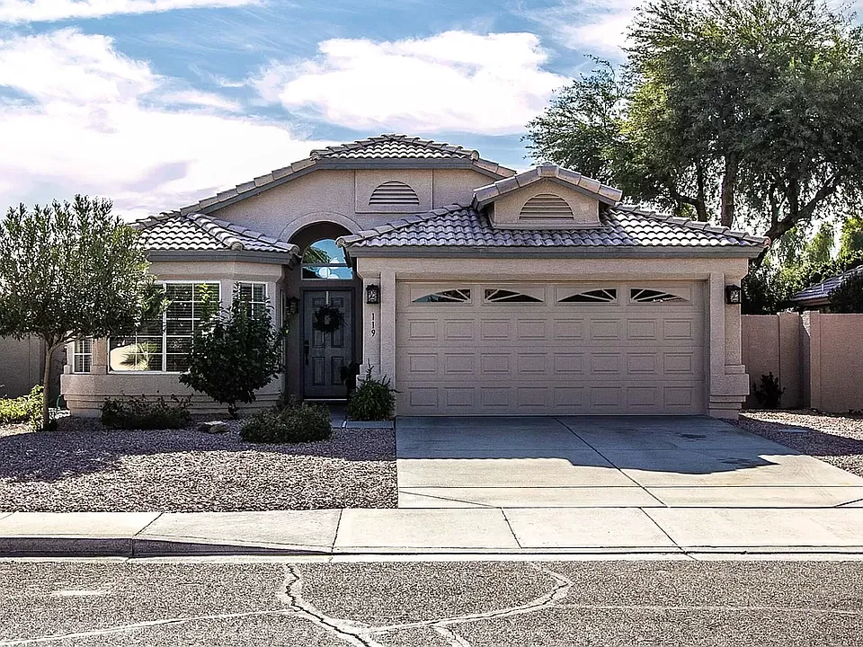 119 W Gail Dr