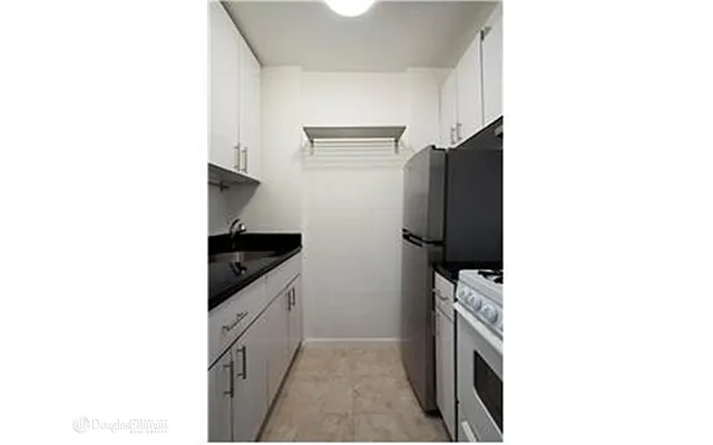 Sold by Douglas Elliman | media 3