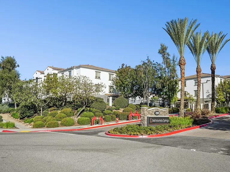 Bell Murrieta Springs — Photo 18