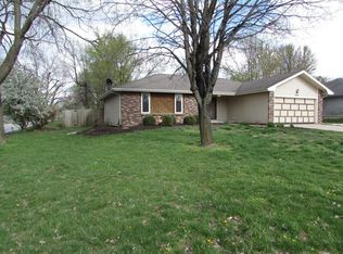 3808 S Leawood Ave, Springfield, MO 65807