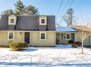 29 Boulter Rd, Wethersfield, CT 06109