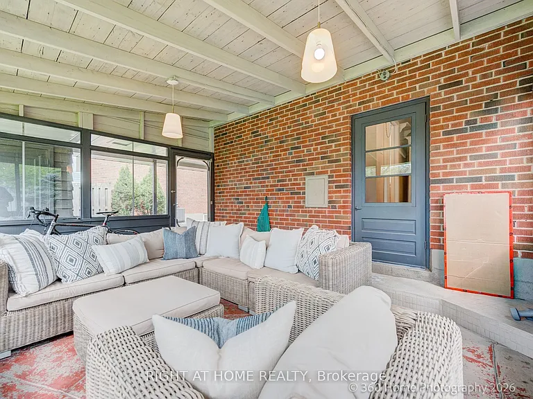 1493 Constance Dr — Photo 21