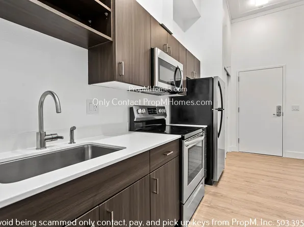 1825 SE 50th Ave, Portland, OR