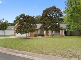 8536 Vehlin Ct, Navarre, FL 32566