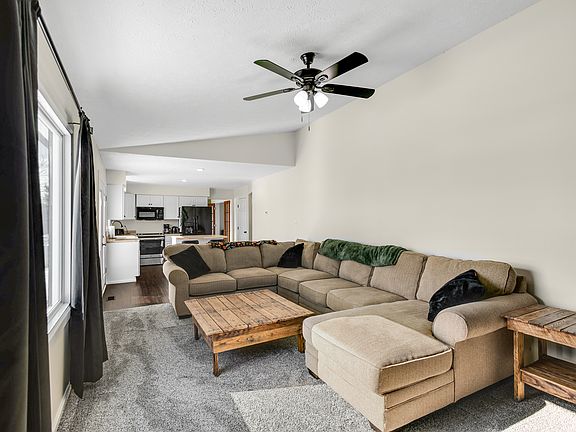 4th image of 3981 W 1000 S