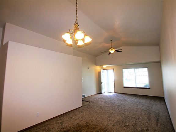 3rd image of 4920 Jenah Ct SE #1050