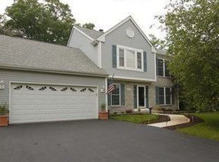 660 Aspen Ct, Bartlett, IL 60103