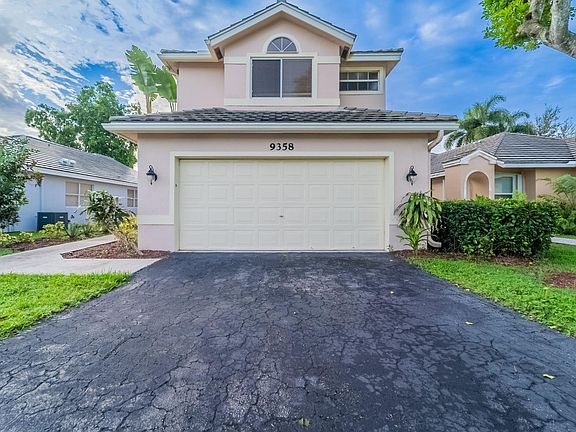 2nd image of 9358 Arborwood Circle