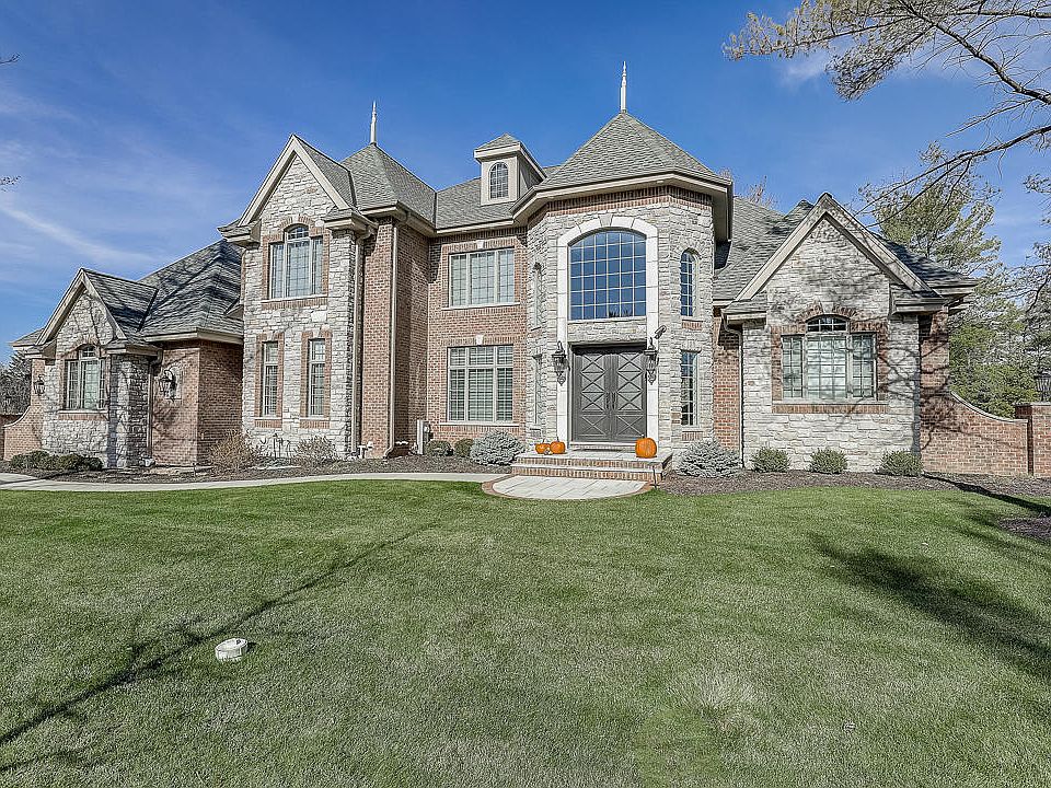 1st image of 10263 N Wildwood Ct