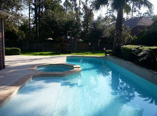 18 W Green Pastures Cir, Spring, TX 77382