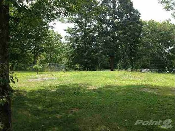 528 Pine View Dr, Strawberry Plains, TN 37871