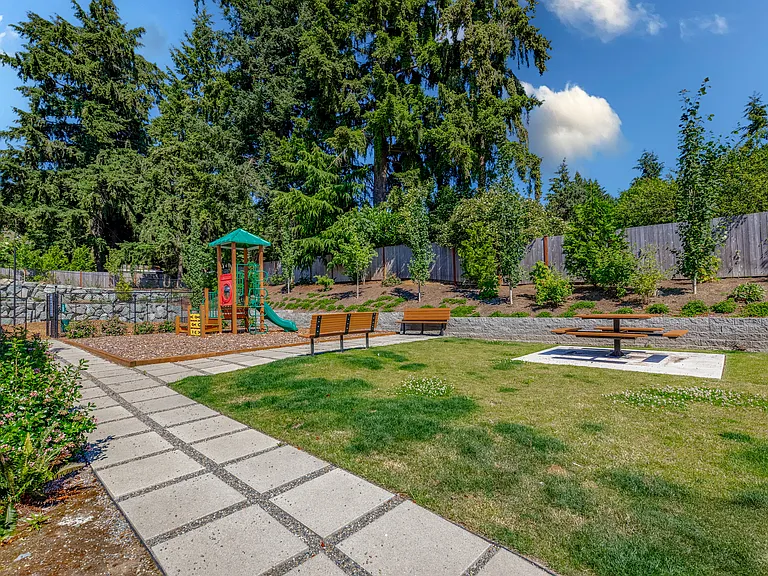 18816 67th Ave NE #4 — Photo 37