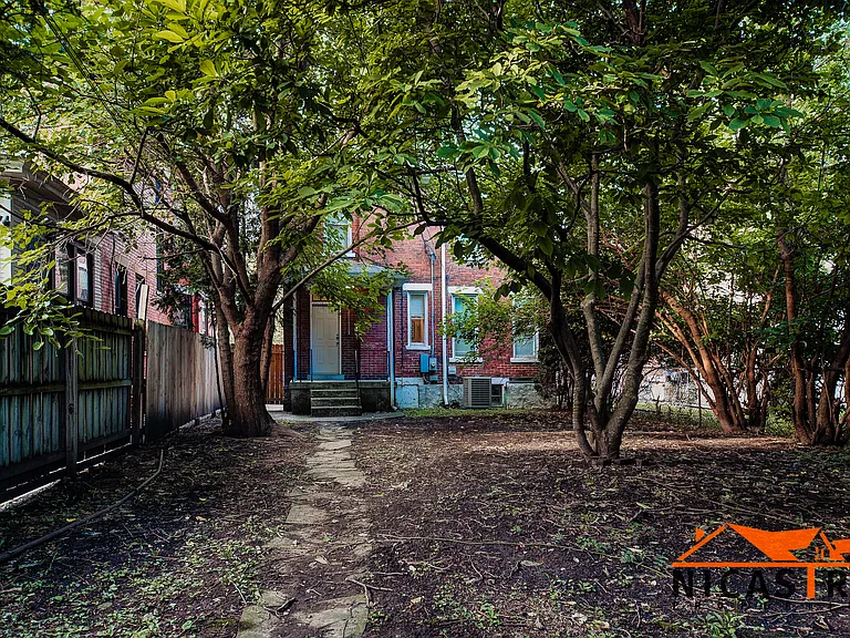 324 Buttles Ave — Photo 23