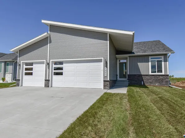 801 W Panorama Rd, Lincoln, NE 68523