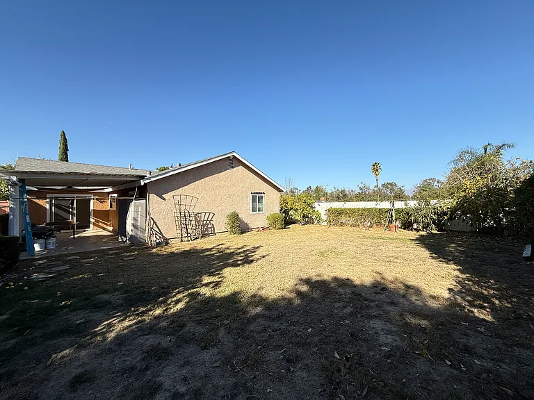 15679 Velour Dr — Photo 14
