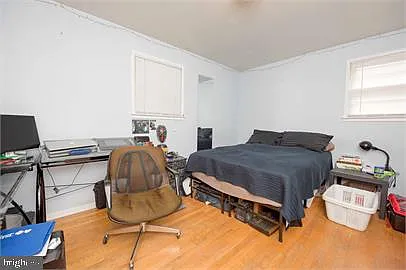 10505 Forest Ave — Photo 7