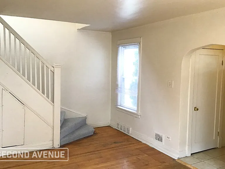 12436 S Princeton Ave — Photo 3
