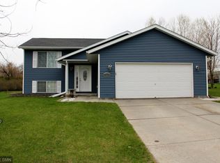 421 10th St, Albany, MN 56307