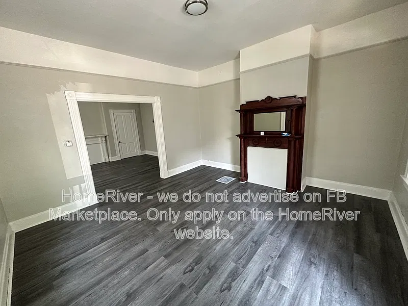 3 bed, 1.0 bath, 1530 sqft, $1,550 — Photo 2