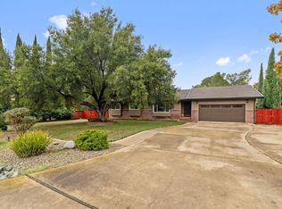 686 La Contenta Dr, Valley Springs, CA 95252