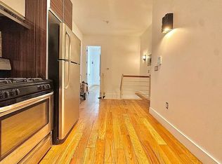 275 Menahan St #1B, Brooklyn, NY 11237
