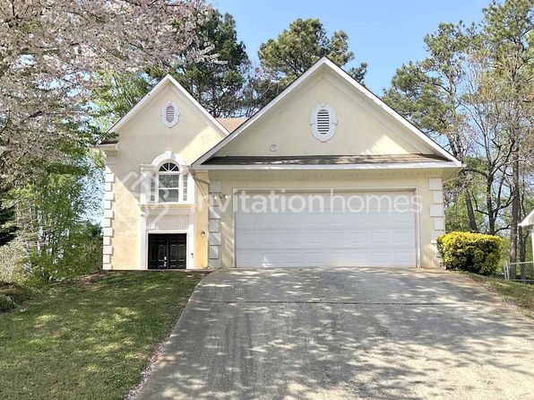 2405 Boone Ct