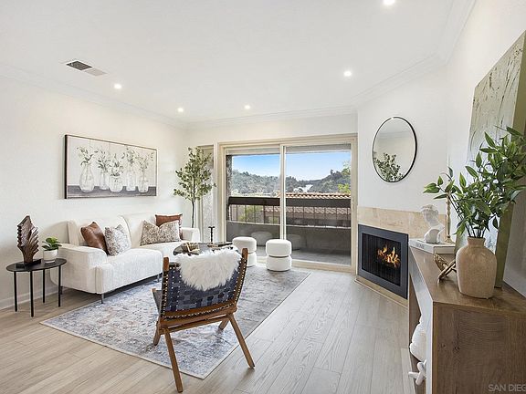 5th image of 10400 Caminito Cuervo Unit 244
