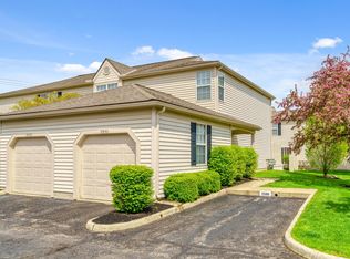 2530 Maxim Ln, Columbus, OH 43235